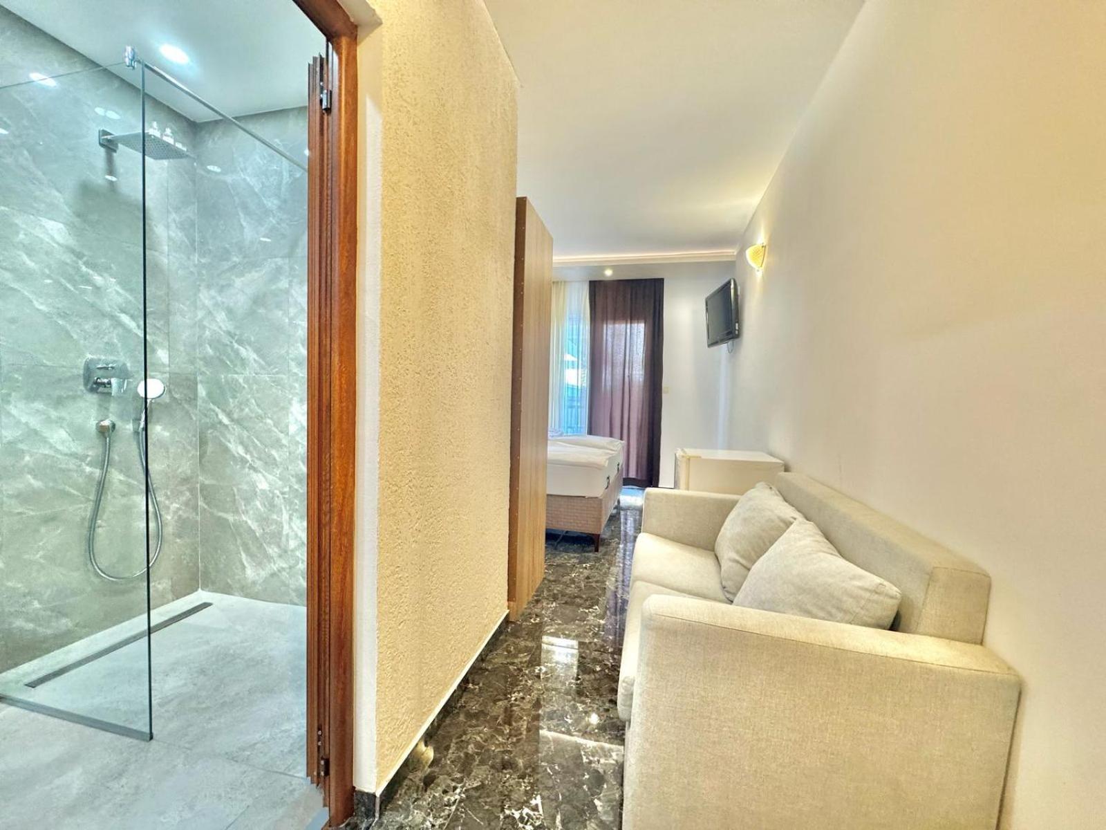 Beachfront Hotel Palma - Jaz Budva Exterior foto